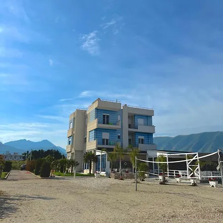 Hotel Blue Paradise