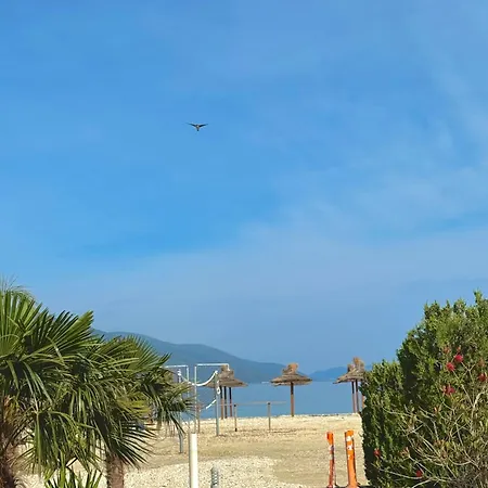 Blue Paradise Hotell 3*