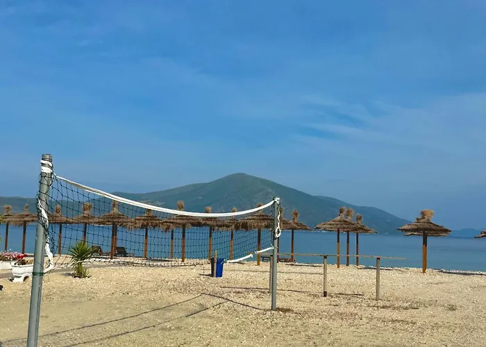 מלון Blue Paradise