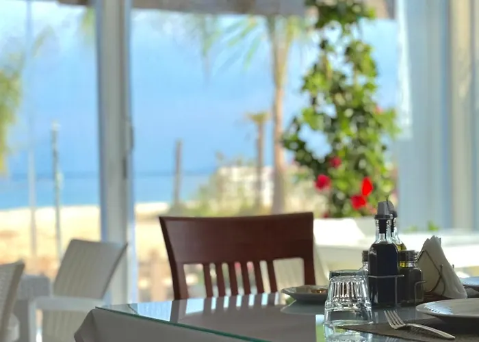 ホテル Blue Paradise 3*