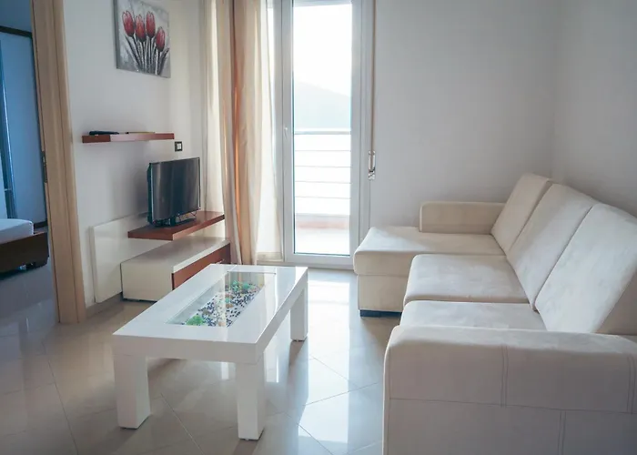 Blue Paradise מלון אוריקום