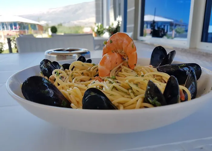 Blue Paradise מלון